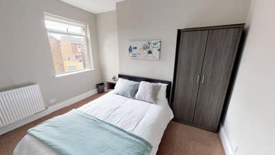 ⭐Double Rooms // Melrose Street, HU3⭐ Main Photo