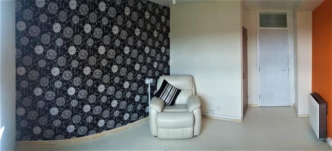 Double bedroom/sitting room with views Main Photo