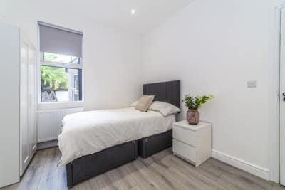 Beautiful Ensuite Rooms in a Sociable Shared Home Main Photo