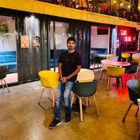 Working professional seeking ensuite room from May Main Photo