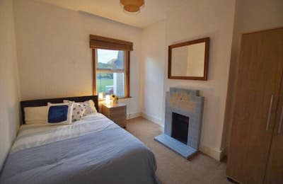 Last Large Room! Ladywell station nearby!Amazing Main Photo