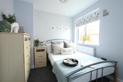 Beautiful Room in Eastbourne Main Photo