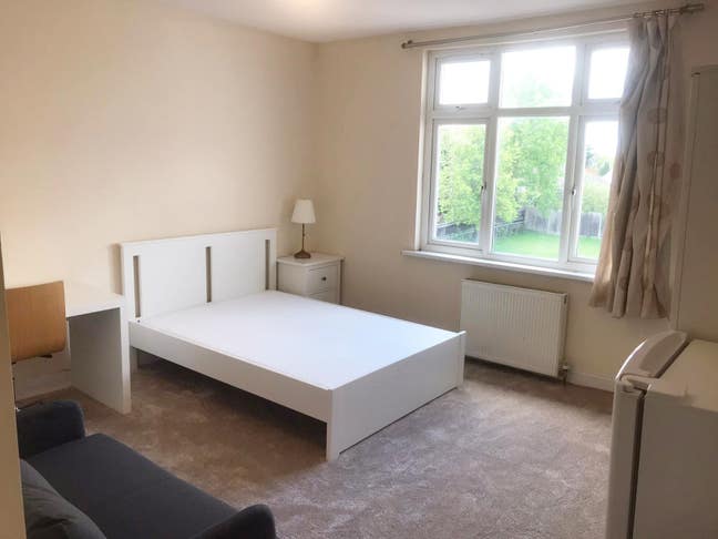 Large rooms available in Wembley Main Photo
