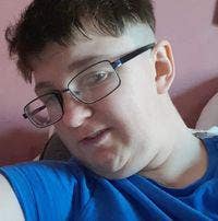 wanted bedroom or flat please  Main Photo