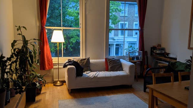 Dbl Room in Flat with Sth Facing Roof Terrace Main Photo