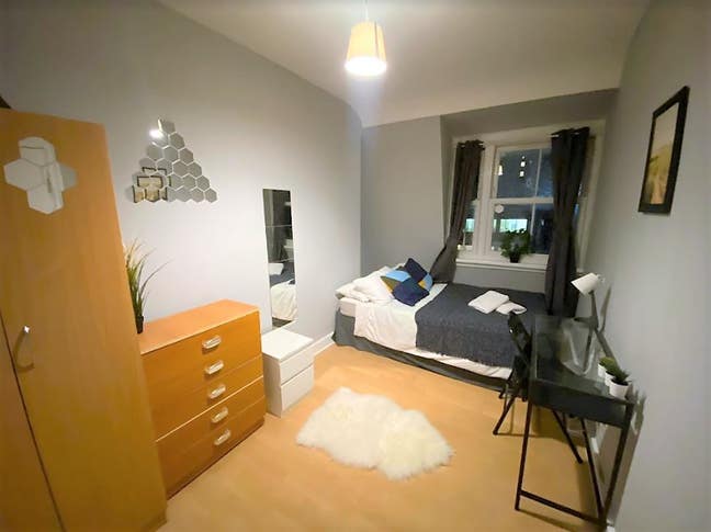 ✨ Central London | Whitechapel | Aldgate East  Main Photo