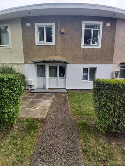 Student only Room -5 minutes walk to College Lane Main Photo