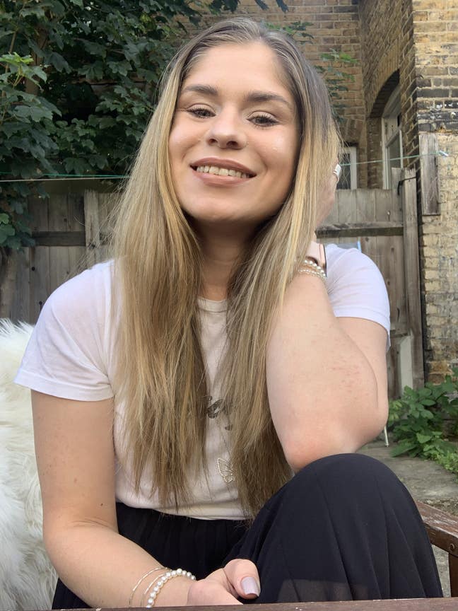 29 y’o looking for a house share or to buddy up Main Photo