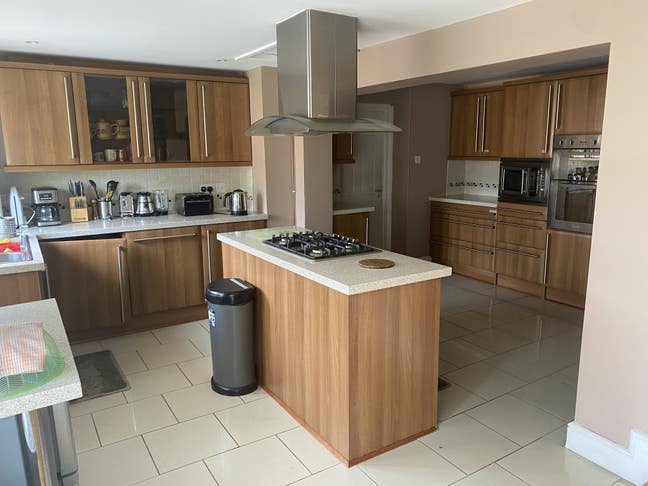 Single and Double Room in Orpington  Main Photo