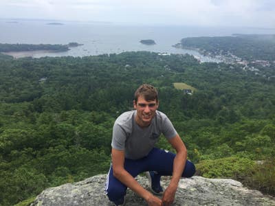 Hi I'm a Qualified Secondary School Physi... Main Photo