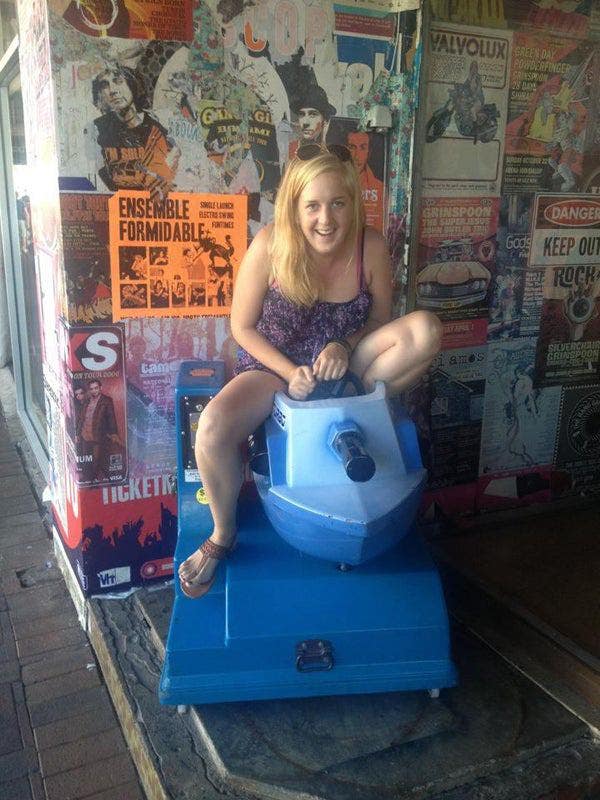 Looking for double room in friendly house Main Photo