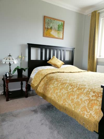 Double bedroom available.  Main Photo