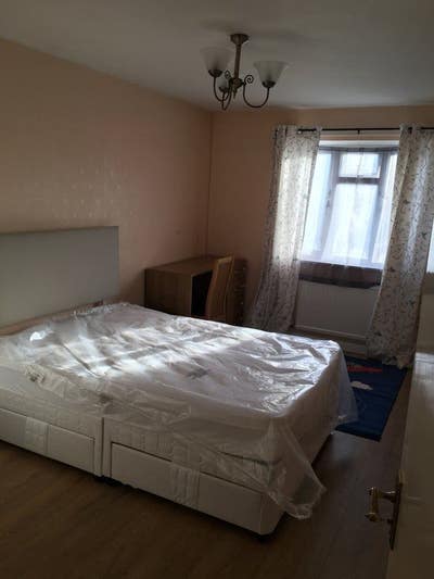 Nice Double Room In Feltham Main Photo