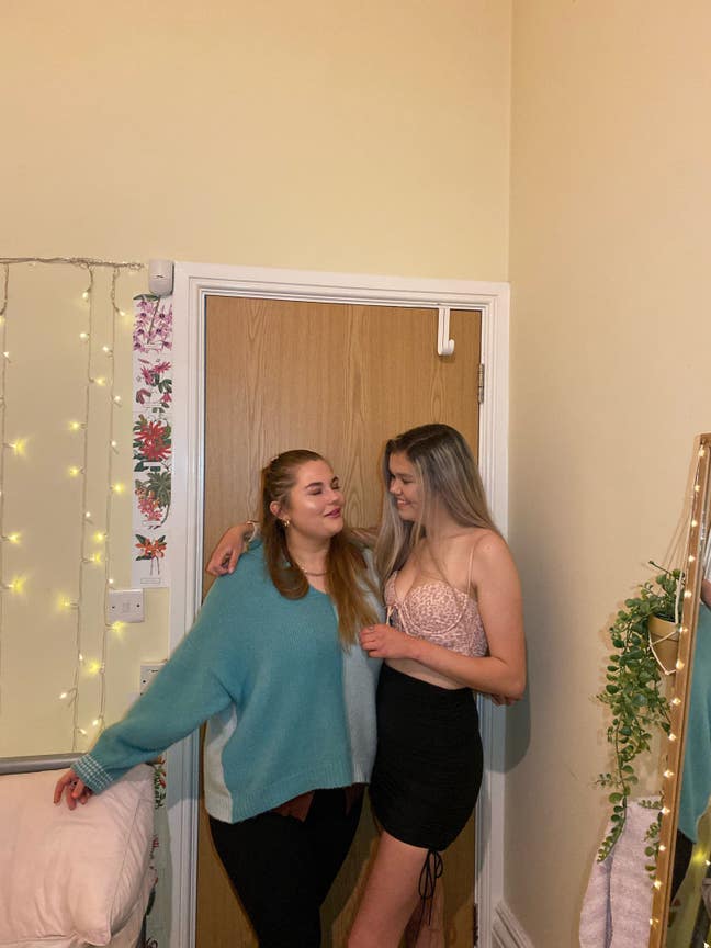 25 years old and am looking for a room share ... Main Photo