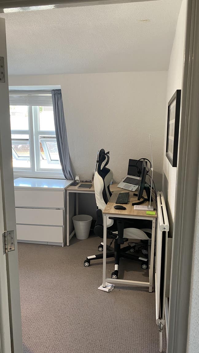 Furnished double room Main Photo