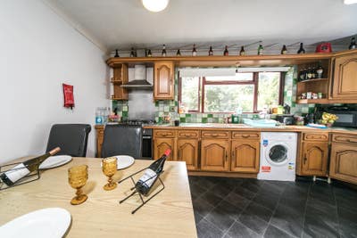 Spacious En-Suite Double Room in East Reading Main Photo