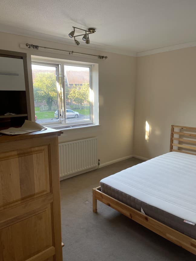 Large Double room Main Photo