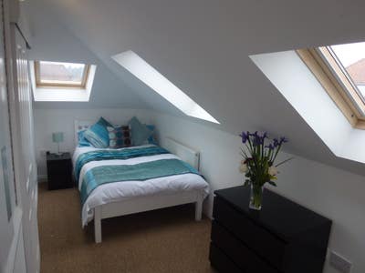 Double En-Suite Room in Parkstone Main Photo