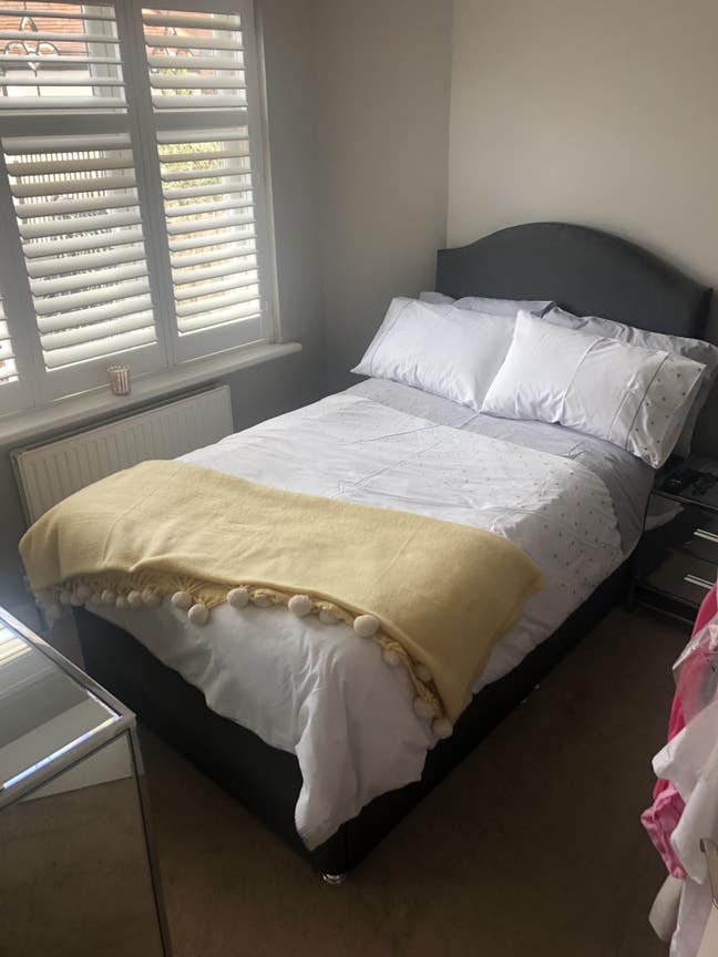 Nice room in Bungalow to rent Main Photo