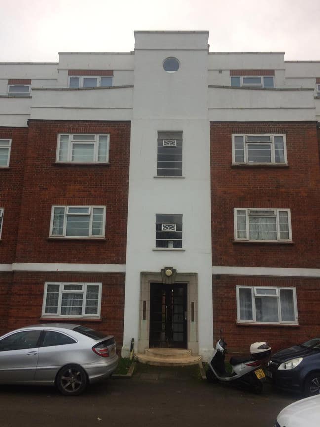  To  rent  a  double  room  in   Mill  Hill  Bradway(NW7 Main Photo