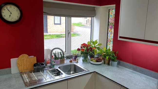 Double Room With Own Bathroom in Beautiful Home Main Photo