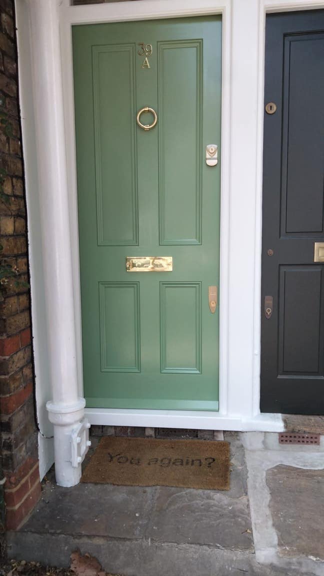 Beautiful double bedroom in South West London Main Photo