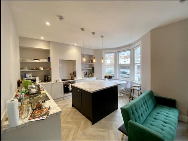 Two double rooms in wonderful Southville - Sept  Main Photo
