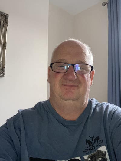 67 year old Male seeks a single or double room Main Photo