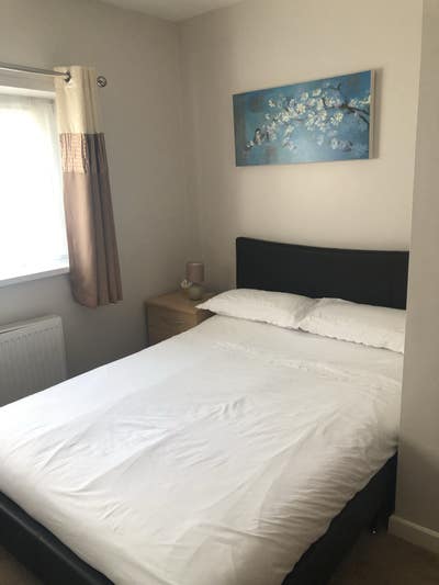 Ensuite, double bedroom, fully furnished Main Photo