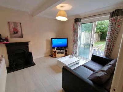 Large  double room available from 10th July Main Photo