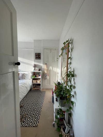 Double Room to Let Main Photo
