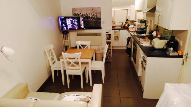 Studio flat in Tooting Broadway 1st floor flat  Main Photo