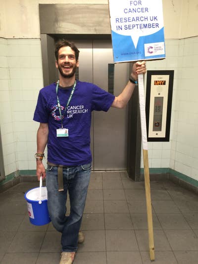 Pick me :) Main Photo