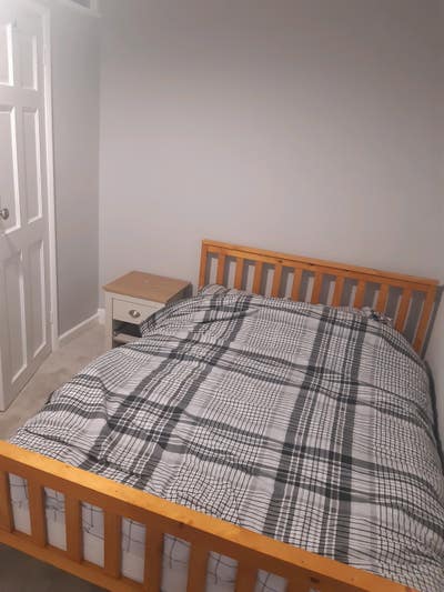 Room to let in Ryde  Main Photo