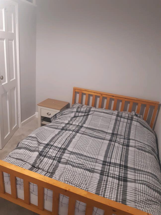 Room to let in Ryde  Main Photo