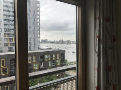 North  Greenwich  Two double rooms near River Main Photo