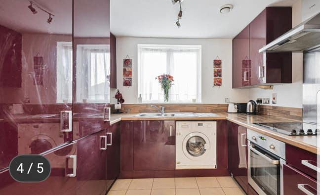 Double Room Available for Rent Main Photo