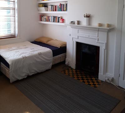 Rent Inc Council Tax,WaterRates, Heating,hot water Main Photo