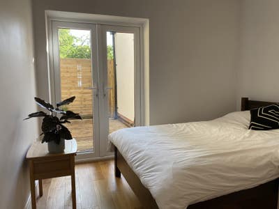 One-bed flat with private garden  Main Photo