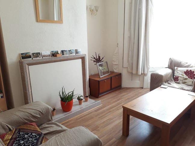 Spacious house share in East London Main Photo