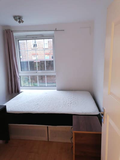 Modern Single Room Main Photo