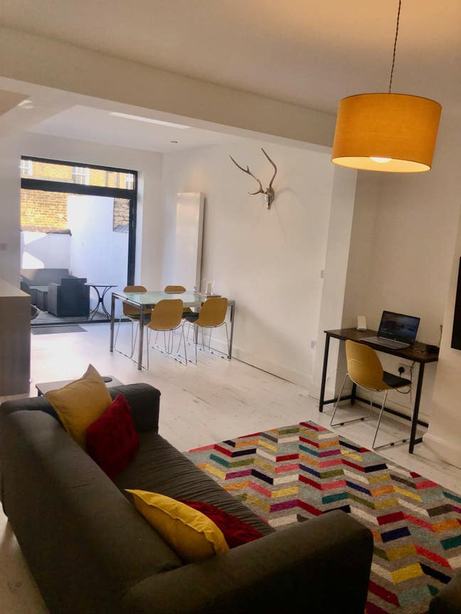 Large Double room in house 3 min Willesden Jct  Main Photo
