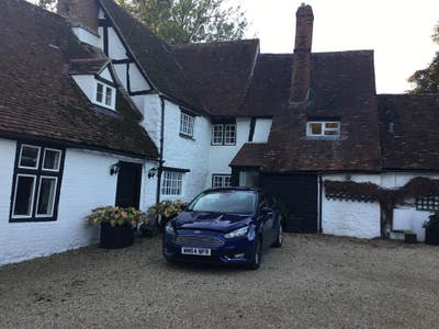 Room in an attractive family house. Main Photo
