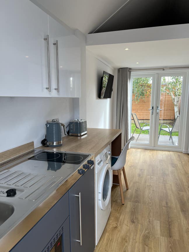Luxury annex detached Main Photo