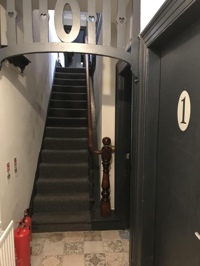 Room 2 rent  in Large Property 8 Mins Laynon TS Main Photo