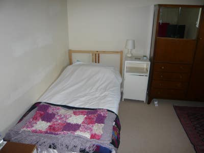 Cosy, comfortable room to let in quiet house  Main Photo