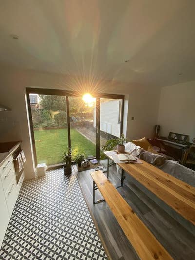 Beautiful 1 bed flat/annex in Binfield Main Photo