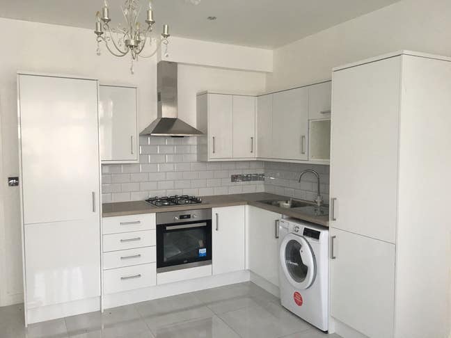 3 Double Bedroom House!! Main Photo