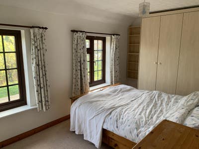 Double room with own bathroom. All bills included Main Photo
