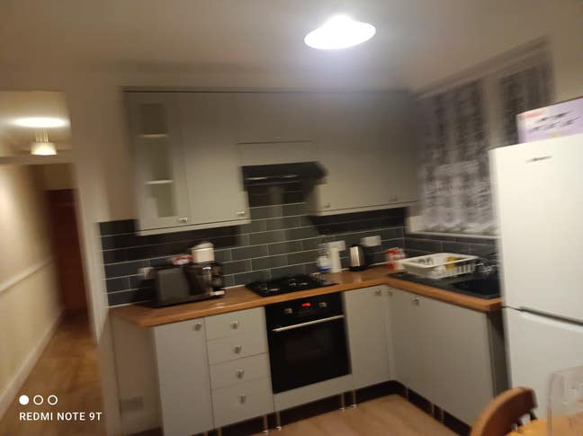   London E17 double room or whole flat 1-2 months  Main Photo